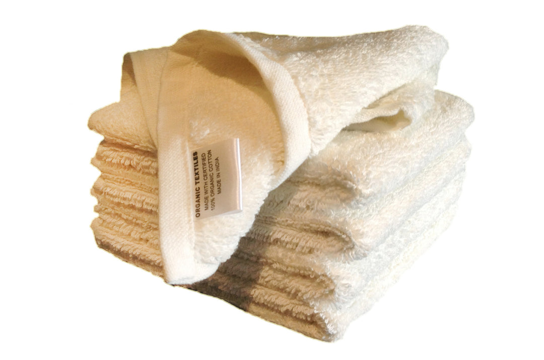 https://www.myorganicsleep.com/cdn/shop/products/folded-towels.jpg?v=1535635333&width=1080